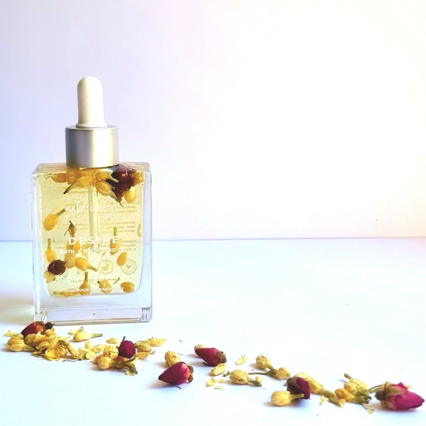 DESIRE Bath + Body Luxe Oil